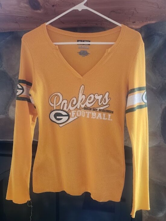 NFL Team Apparel Tops - Official NFL Team Green Bay Packers Softball V-Neck | Gold | Like New | Size S